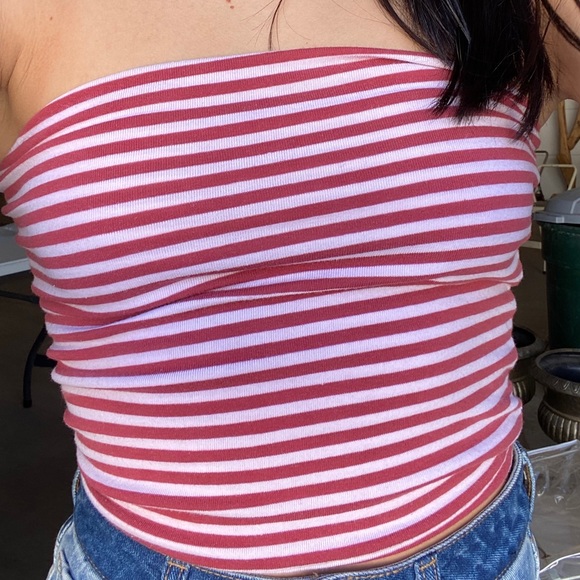 Striped Strapless Crop Top - Picture 1 of 5